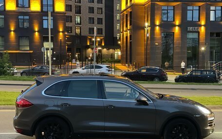 Porsche Cayenne III, 2011 год, 3 100 000 рублей, 3 фотография