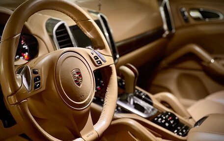 Porsche Cayenne III, 2011 год, 3 100 000 рублей, 15 фотография