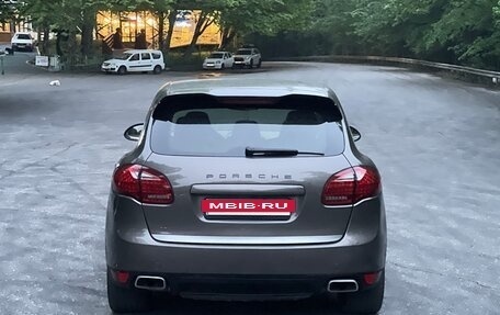 Porsche Cayenne III, 2011 год, 3 100 000 рублей, 39 фотография
