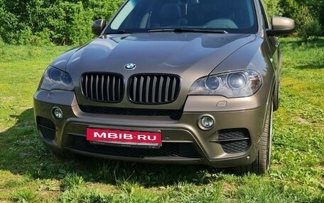 BMW X5, 2012 год, 2 100 000 рублей, 2 фотография
