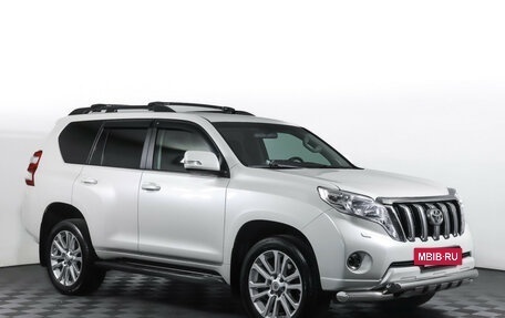 Toyota Land Cruiser Prado 150 рестайлинг 2, 2015 год, 3 990 000 рублей, 3 фотография