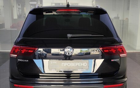 Volkswagen Tiguan II, 2018 год, 2 940 000 рублей, 7 фотография
