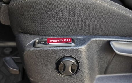 Volkswagen Tiguan II, 2018 год, 2 940 000 рублей, 23 фотография