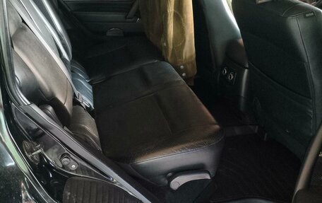 Mitsubishi Pajero IV, 2011 год, 2 350 000 рублей, 13 фотография