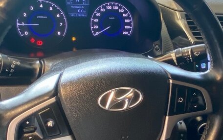 Hyundai Solaris II рестайлинг, 2015 год, 1 190 000 рублей, 9 фотография