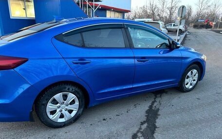 Hyundai Elantra VI рестайлинг, 2018 год, 1 350 000 рублей, 2 фотография