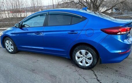 Hyundai Elantra VI рестайлинг, 2018 год, 1 350 000 рублей, 3 фотография