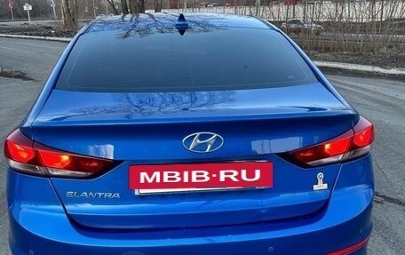 Hyundai Elantra VI рестайлинг, 2018 год, 1 350 000 рублей, 4 фотография