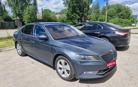 Skoda Superb III рестайлинг, 2019 год, 2 200 000 рублей, 3 фотография