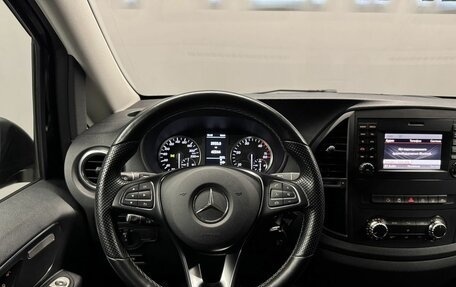 Mercedes-Benz Vito, 2016 год, 4 444 000 рублей, 14 фотография