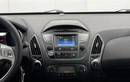Hyundai ix35 I рестайлинг, 2014 год, 1 400 000 рублей, 14 фотография