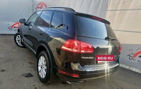Volkswagen Touareg III, 2011 год, 1 700 000 рублей, 6 фотография
