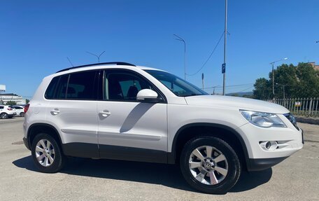 Volkswagen Tiguan I, 2011 год, 1 550 000 рублей, 6 фотография