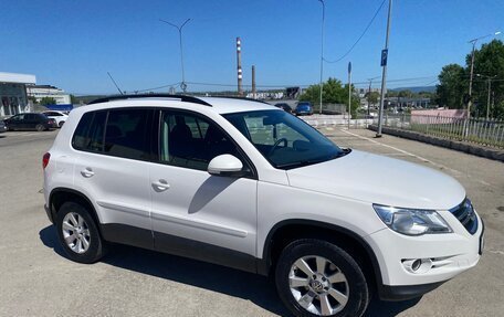 Volkswagen Tiguan I, 2011 год, 1 550 000 рублей, 2 фотография