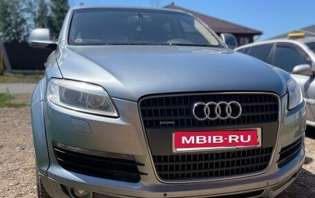 Audi Q7, 2008 год, 990 000 рублей, 1 фотография