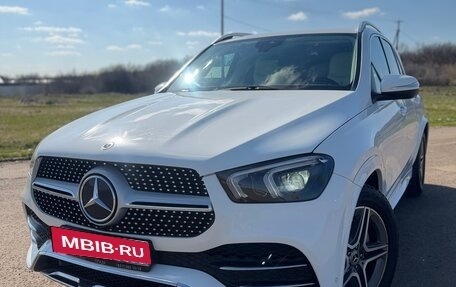 Mercedes-Benz GLE, 2021 год, 6 150 000 рублей, 2 фотография