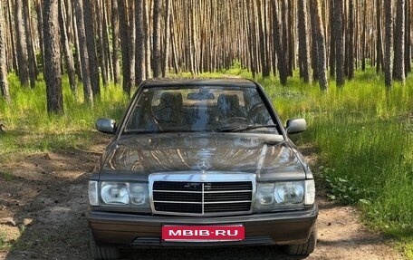 Mercedes-Benz 190 (W201), 1985 год, 200 000 рублей, 1 фотография