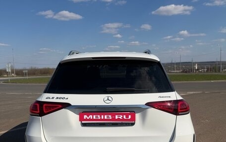 Mercedes-Benz GLE, 2021 год, 6 150 000 рублей, 4 фотография