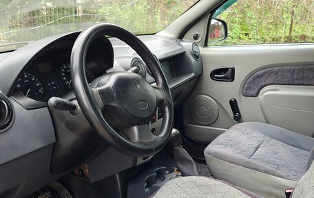 Renault Logan I, 2006 год, 175 000 рублей, 9 фотография