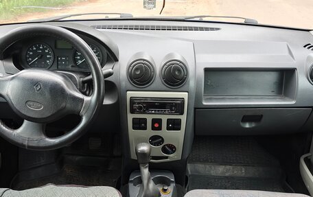 Renault Logan I, 2006 год, 175 000 рублей, 10 фотография