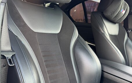 BMW 3 серия, 2019 год, 3 600 000 рублей, 24 фотография