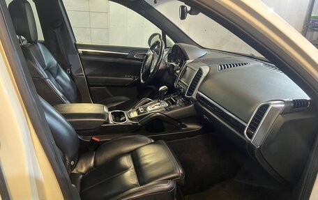 Porsche Cayenne III, 2010 год, 2 350 000 рублей, 7 фотография