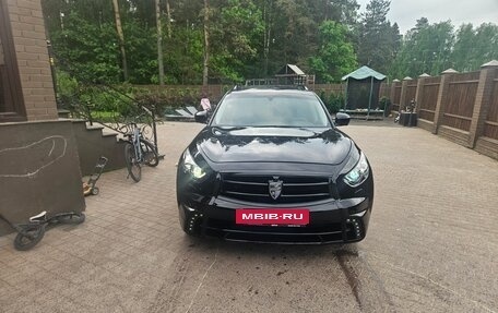 Infiniti FX II, 2011 год, 2 900 000 рублей, 3 фотография