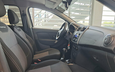 Renault Logan II, 2021 год, 1 299 000 рублей, 13 фотография