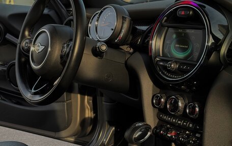MINI Hatch, 2017 год, 2 450 000 рублей, 7 фотография