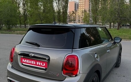 MINI Hatch, 2017 год, 2 450 000 рублей, 6 фотография