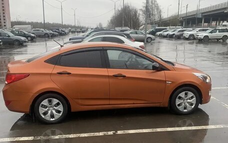 Hyundai Solaris II рестайлинг, 2015 год, 650 000 рублей, 4 фотография
