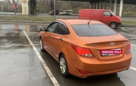 Hyundai Solaris II рестайлинг, 2015 год, 650 000 рублей, 7 фотография