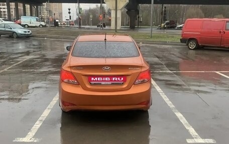 Hyundai Solaris II рестайлинг, 2015 год, 650 000 рублей, 6 фотография
