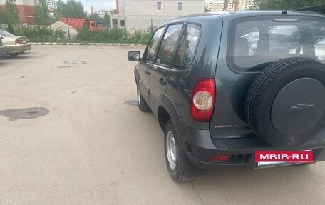 Chevrolet Niva I рестайлинг, 2013 год, 650 000 рублей, 4 фотография