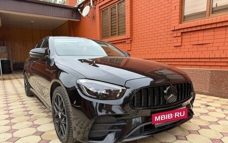Mercedes-Benz E-Класс, 2017 год, 2 670 000 рублей, 2 фотография
