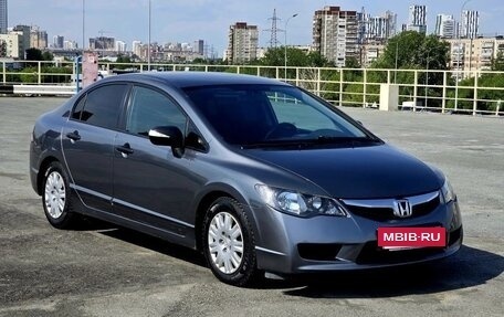 Honda Civic VIII, 2010 год, 999 000 рублей, 5 фотография