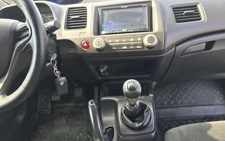 Honda Civic VIII, 2010 год, 999 000 рублей, 19 фотография