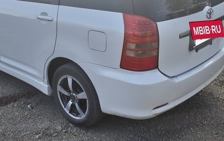 Toyota Wish II, 2004 год, 850 000 рублей, 2 фотография