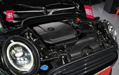 MINI Hatch, 2021 год, 1 420 000 рублей, 17 фотография