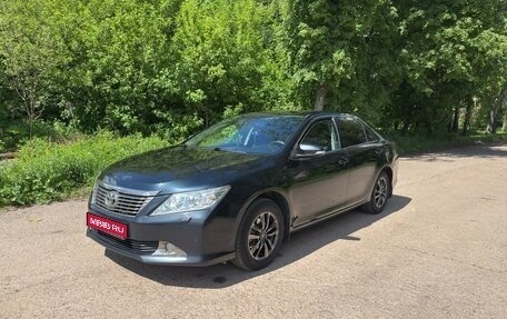 Toyota Camry, 2013 год, 1 950 000 рублей, 1 фотография
