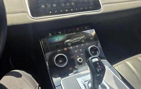 Land Rover Range Rover Evoque II, 2019 год, 2 250 000 рублей, 13 фотография