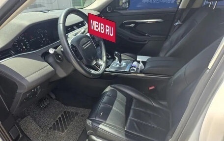 Land Rover Range Rover Evoque II, 2019 год, 2 250 000 рублей, 5 фотография
