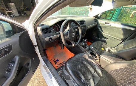 Volkswagen Jetta VI, 2015 год, 850 000 рублей, 15 фотография