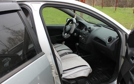 Ford Fiesta, 2008 год, 380 000 рублей, 3 фотография
