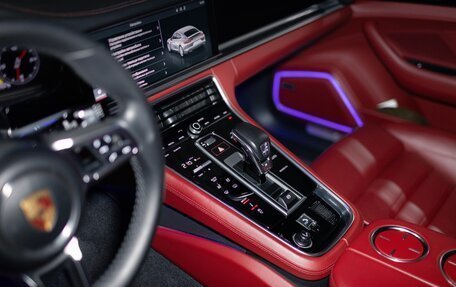 Porsche Panamera II рестайлинг, 2017 год, 9 000 000 рублей, 7 фотография