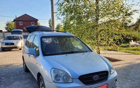 KIA Carens III (RP), 2007 год, 370 000 рублей, 2 фотография