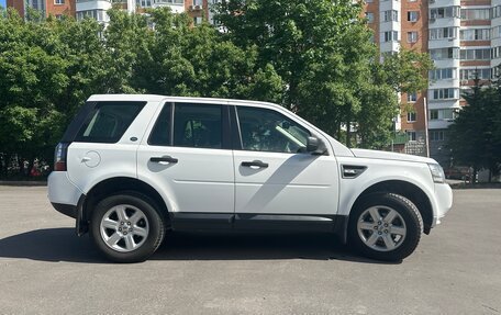 Land Rover Freelander II рестайлинг 2, 2014 год, 1 699 999 рублей, 3 фотография