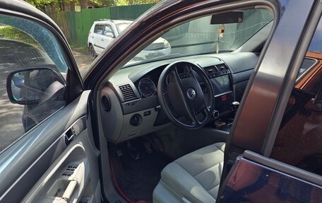 Volkswagen Touareg III, 2004 год, 700 000 рублей, 3 фотография