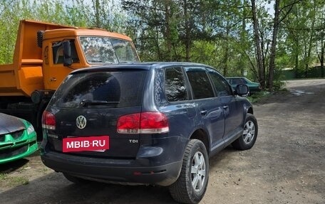 Volkswagen Touareg III, 2004 год, 700 000 рублей, 8 фотография