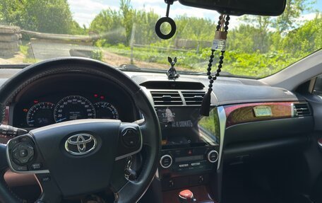 Toyota Camry, 2013 год, 1 950 000 рублей, 7 фотография